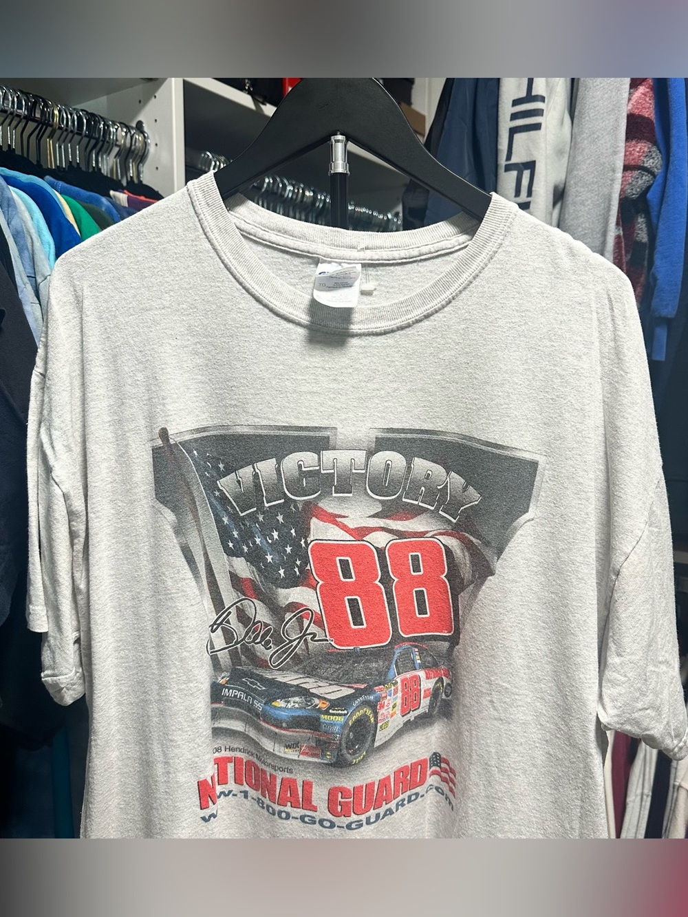 Men’s Y2K 2008 Dale Earnhardt Jr NASCAR Racing T-shirt Size XL